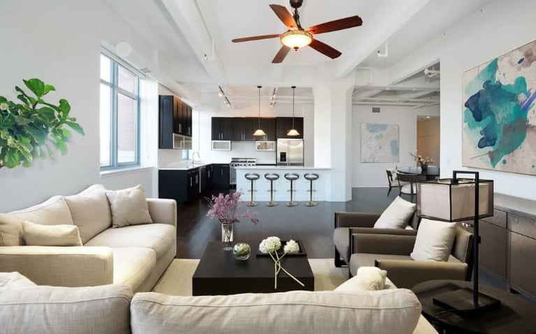 6 Must-Have Features for Creating a More Inviting Living Room