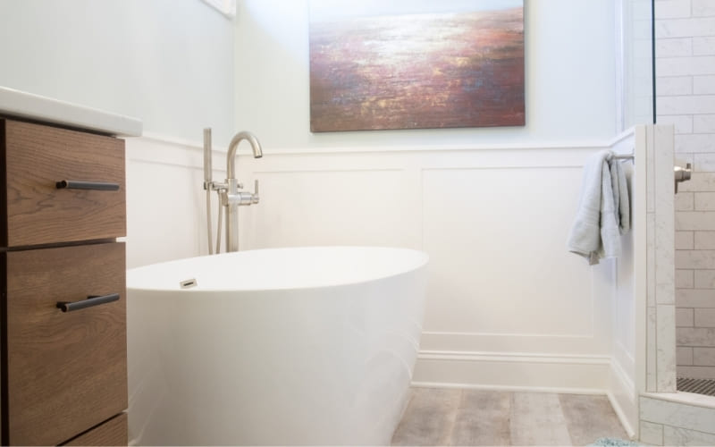 What Is the Cost & ROI of a Bathroom Remodel in Des Moines?